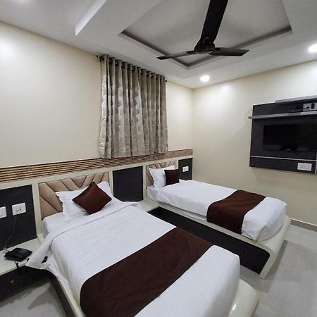 Kings Palace Chennai Bagian luar foto