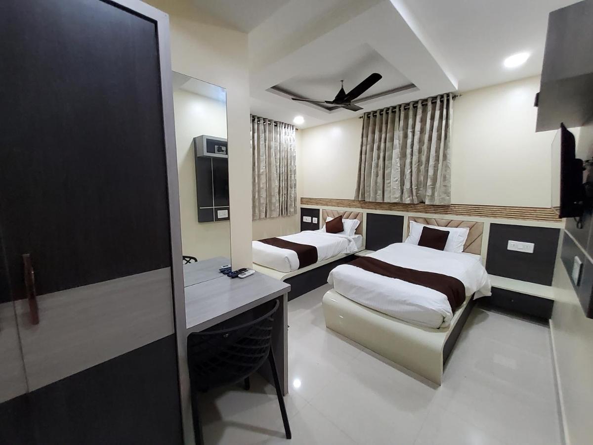 Kings Palace Chennai Bagian luar foto