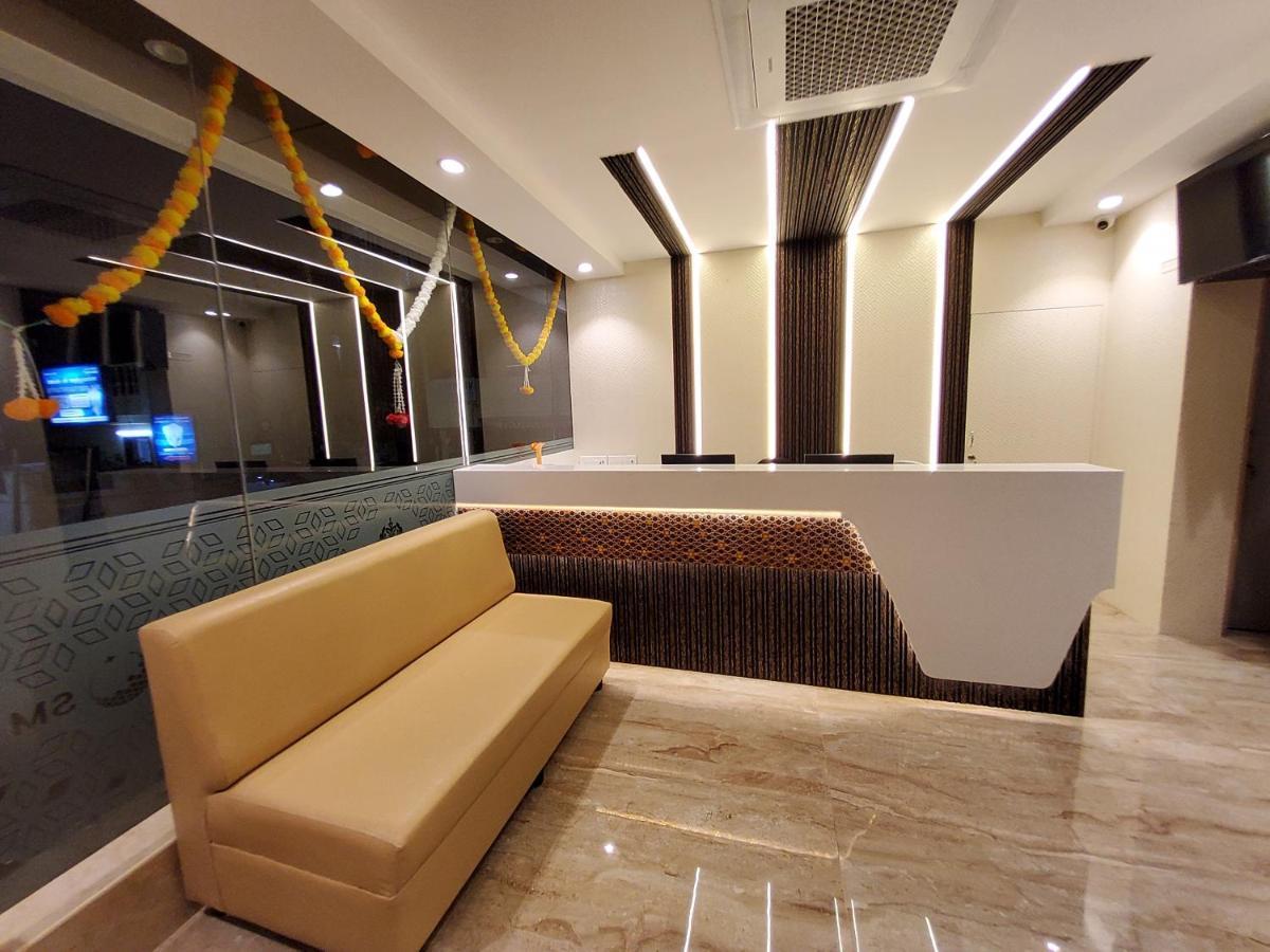 Kings Palace Chennai Bagian luar foto